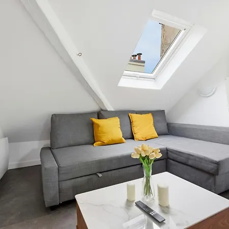Mezzanine With Netflix - Le Marais *