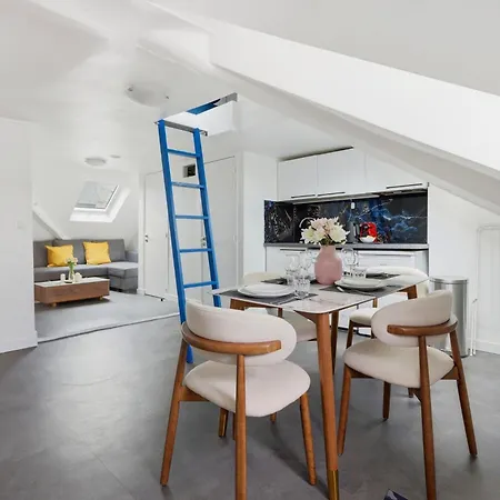 Mezzanine With Netflix - Le Marais * Paris